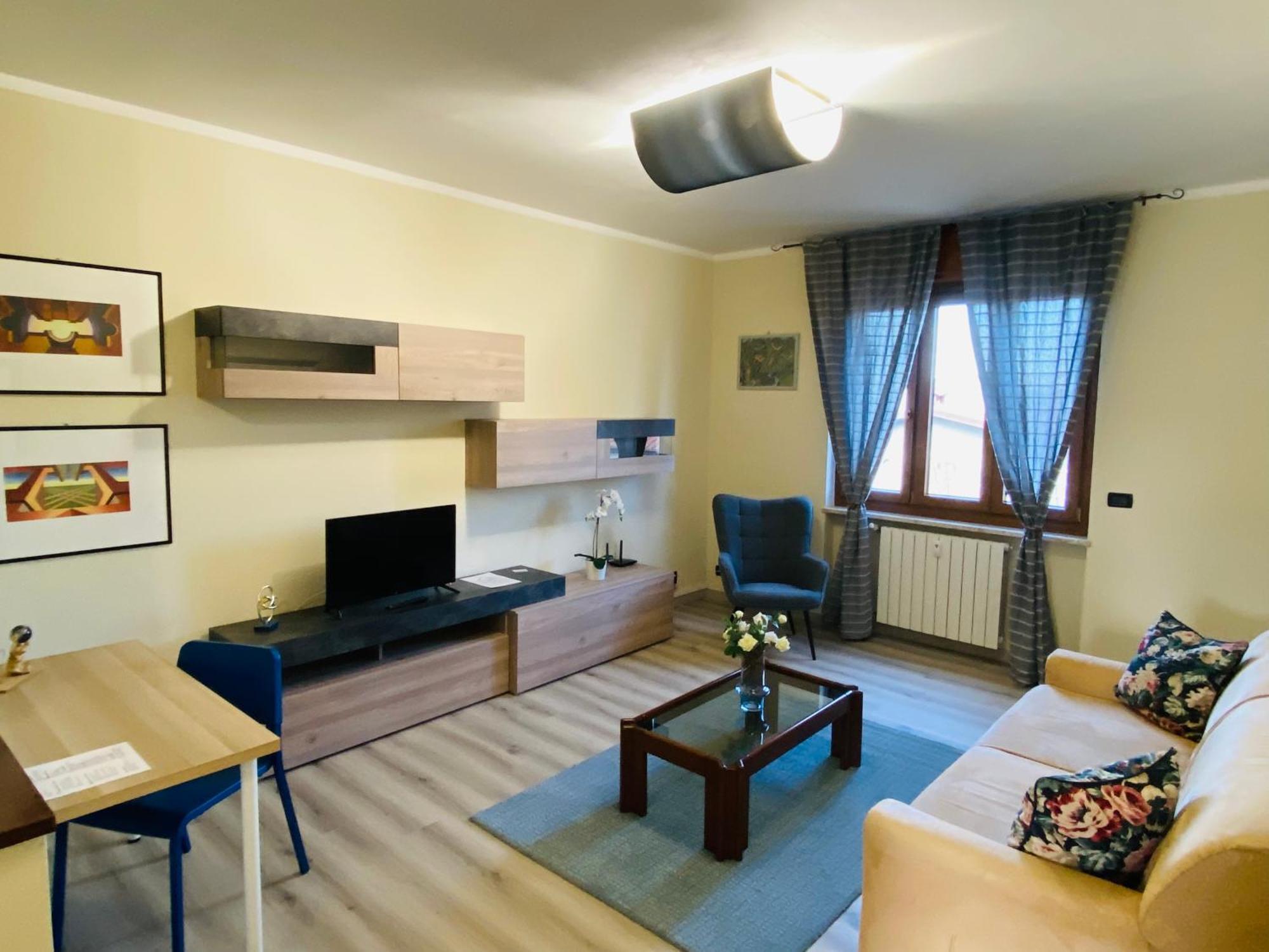 Elegante Appartamento Tre Amis - Doppio Garage & Free Wifi - Ac Centallo Exterior photo
